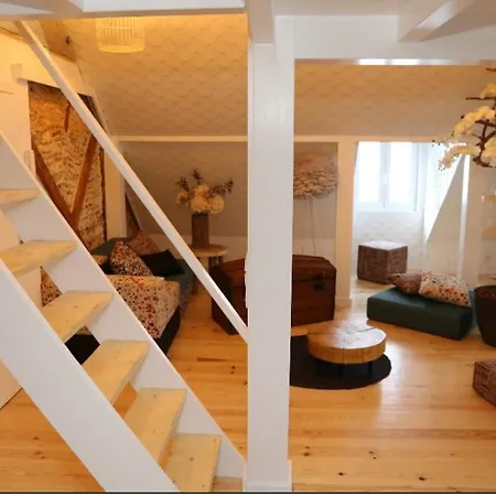 Apartament Telhados Do Chiado *